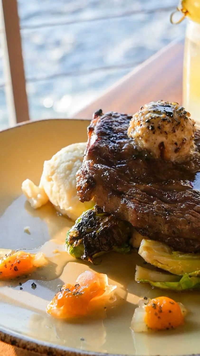 A hand-cut steak plate at Huggo's