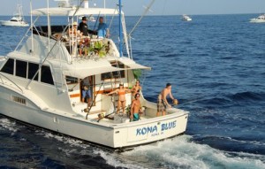 2012 Huggos Wahine Fish Tournament pre-gun fun