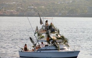 2012 Huggos Wahine Fish Tourney decorated boat